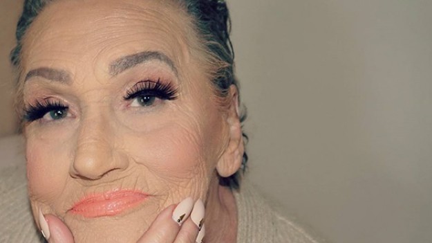 RMF Extra: Dzięki swojej wnuczce stała się gwiazdą! Wszystko przez makijaż!