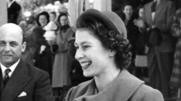 RMF Extra: Elżbieta II na ostatnich zdjęciach. Wykonano je niedługo przed jej śmiercią [FOTO]