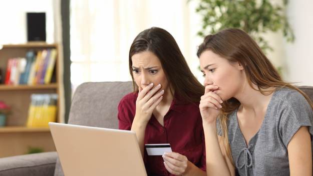 RMF Extra: Korzystasz z portali aukcyjnych? Nie daj się oszukać! Złodzieje mają podstępną metodę...