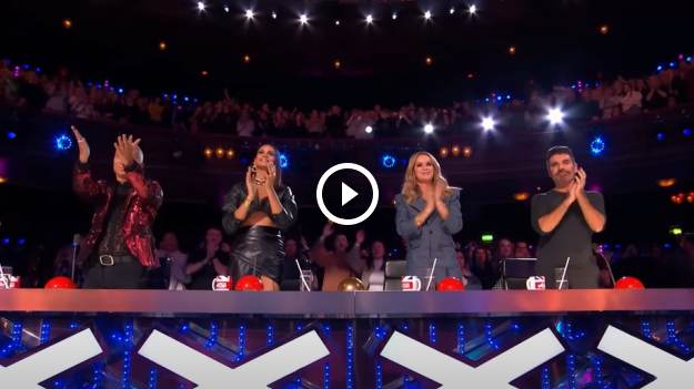 RMF Extra: Simon Cowell ze łzami w oczach wcisnął "złoty przycisk"! Występ 13-latka widzowie zapamiętają na długo... [WIDEO]