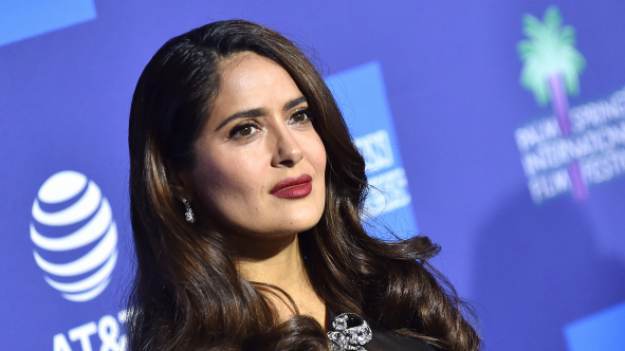 RMF Extra: Salma Hayek w zmysłowym kadrze. Fani osłupieli na widok najnowszej sesji zdjęciowej gwiazdy [FOTO]