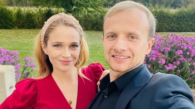 RMF Extra: Marta i Paweł z "Rolnik szuka żony" w żywiołowym tańcu. Nie wszystkim to się spodobało! Uczestniczka show odpowiedziała na krytykę [WIDEO]