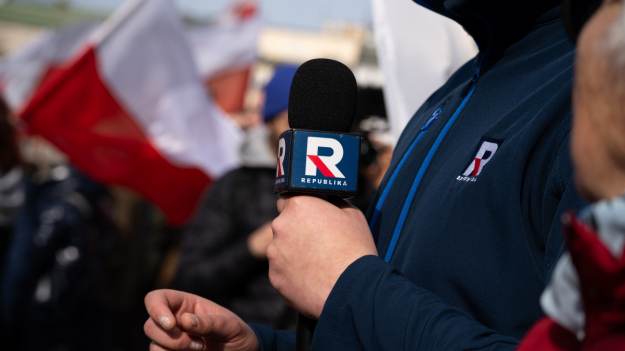 Zebrali blisko 4 mln zł, później prosili o..