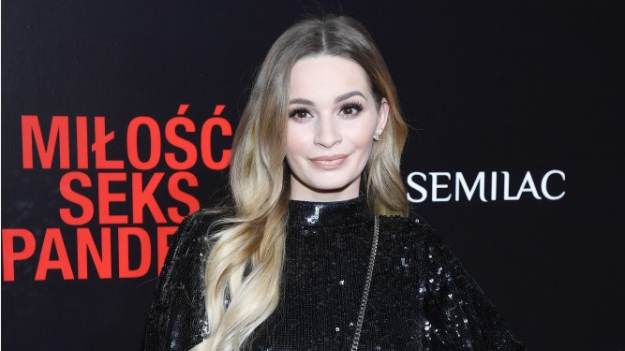 RMF Extra: Ewelina Lisowska zmyła makijaż i pokazała, jak wygląda "naprawdę". "Pozdrawiam brzydule" [FOTO]