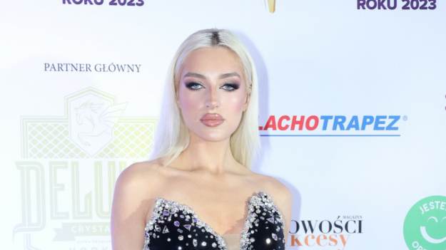 RMF Extra: Caroline Derpienski kręci? Krzysztof Stanowski komentuje historię o trudnym dzieciństwie: "Nie przesadzajmy" 