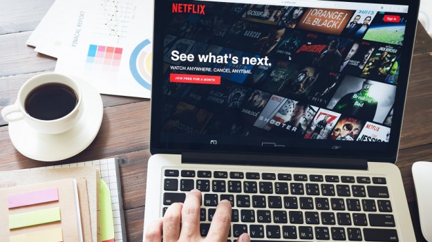 RMF Extra: Ponad 100 nowości na platformie Netflix! Wśród nich "The Office", "Małe kobietki", "Mad Max" czy kontynuacja "W lesie dziś nie zaśnie nikt"