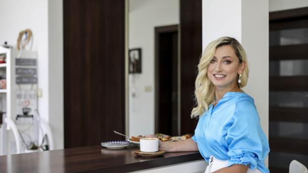 RMF Extra: Justyna Żyła w góralskiej odsłonie kusi słodkościami! "Fajna babeczka" [FOTO]