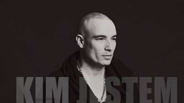 RMF Extra: "Kim jestem - jestem sobie". Jacek Stachursky w coverze zespołu Dżem