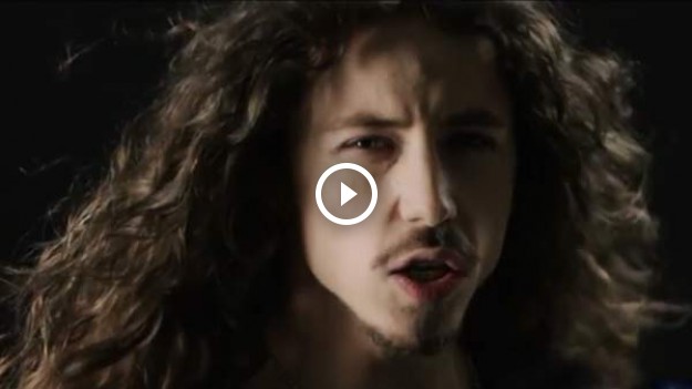 RMF Extra: Eurowizja 2016: Michał Szpak zaprezentował teledysk do „Color of Your Life”