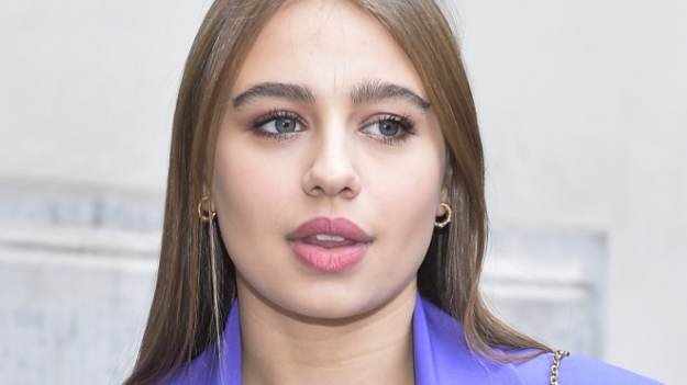 RMF Extra: Oliwia Bieniuk wspomina zmarłą mamę. Publikacja nastolatki chwyta za serce [ZDJĘCIE]