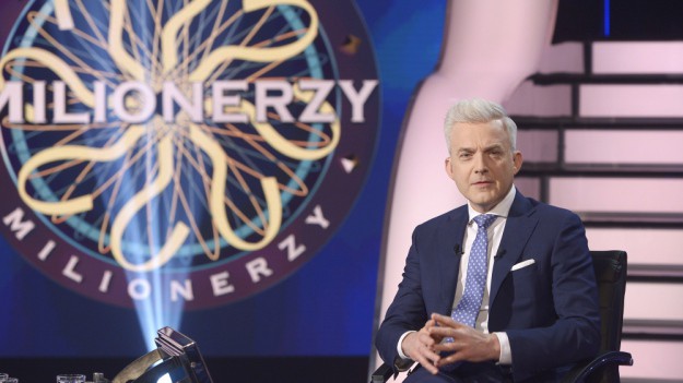 RMF Extra: Chanuka - Święto Świateł. Ile świec płonie ósmego dnia na specjalnym świeczniku? Odpowiedź za milion złotych [MILIONERZY]