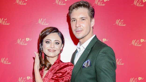 RMF Extra: Adriana Kalska jest chorobliwie zazdrosna o Mikołaja Roznerskiego? "Nie znał jej z tej strony"