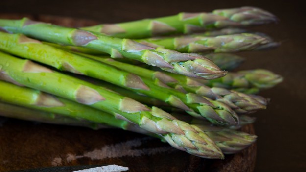 RMF Extra: Szał na szparagi - czas start! Podpowiadamy, jakie dania i przekąski możesz z nich zrobić!