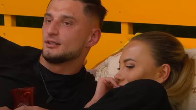 RMF Extra: Jay z "Love Island 7" ma partnerkę poza programem? "Ja jestem jego dziewczyną"