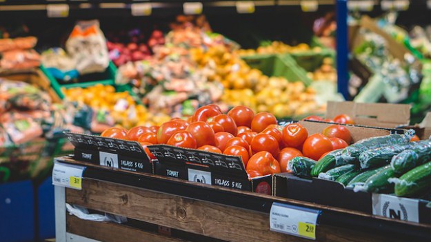 RMF Extra: Wniebowzięcia NMP: Czy będzie można zrobić zakupy?