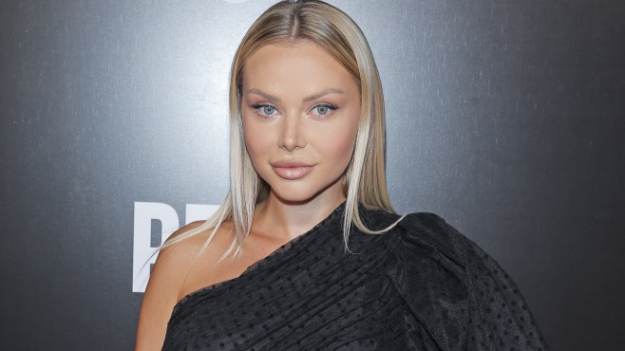 RMF Extra: Ola Ciupa odważnie eksponuje biust. "Z takim kibicem na pewno awansujemy" [FOTO] 