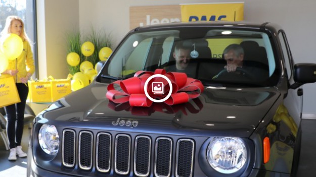 RMF Extra: Zwycięzca loterii RMF FM "Szczęśliwa 13" odebrał dziś swój nowy samochód!