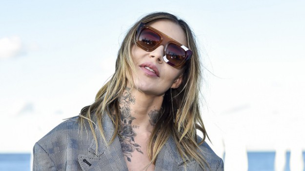 RMF Extra: Maja Sablewska topless na plaży. Stylistka publikuje prowokacyjne zdjęcia