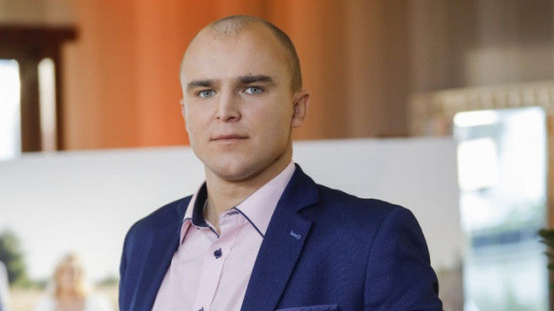 RMF Extra: "Asia spakowała walizki". Zaskakujące doniesienia na temat relacji Kamila i Joanny z programu: "Rolnik szuka żony"! 