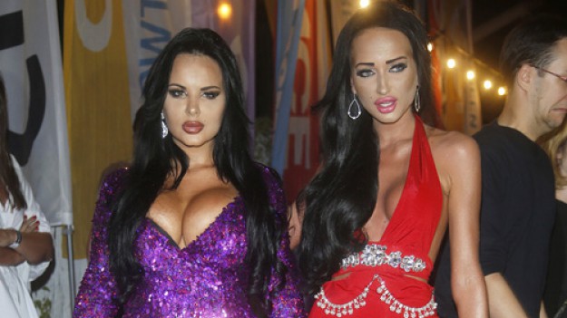 RMF Extra: Siostry Godlewskie znów śpiewają "Pada śnieg". "Po tym to święta odwołają...﻿"