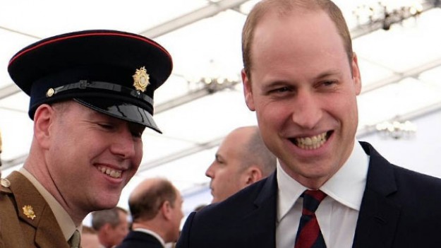 RMF Extra: Książę William: Wybrał narty z kolegami zamiast udziału w nabożeństwie