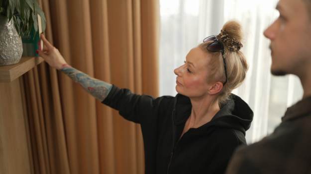 „Bitwa o gości” rozwścieczyła widzów. „Kompletny..