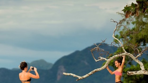 RMF Extra: Policja ostrzega: Takich zdjęć lepiej nie publikujcie w mediach społecznościowych