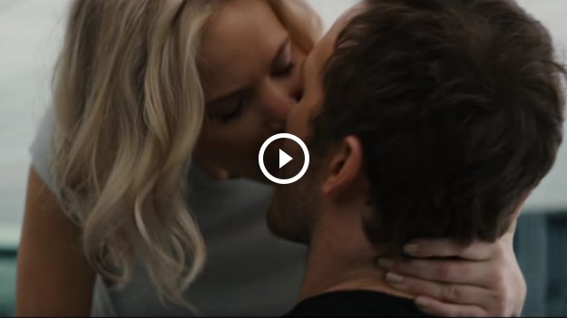 RMF Extra: "Kosmiczny Titanic": Jennifer Lawrence w zwiastunie najgorętszej premiery roku!