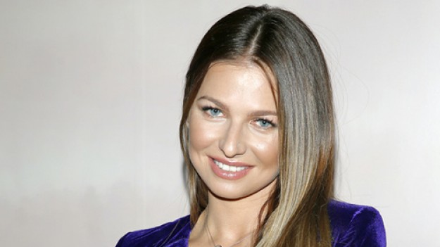 RMF Extra: Anna Lewandowska już wyczekuje Nowego Roku. W takiej kreacji będzie świętować sylwestra?