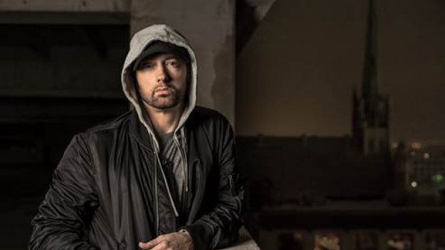 RMF Extra: EMINEM prezentuje okładkę nadchodzącego krążka i najnowszy singiel!
