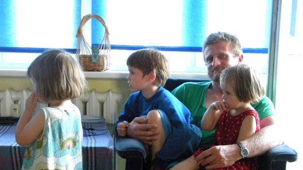 RMF Extra: Szwagierka Mackiewicza: "Dzieci były dla niego całym światem. One jeszcze nic nie wiedzą"