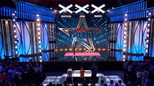 RMF Extra: Kontrowersyjna decyzja w "Mam talent"! Internauci: "Chyba najgorzej wykorzystany złoty przycisk w jakiejkolwiek edycji" 