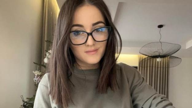 RMF Extra: Anna Bardowska z "Rolnik szuka żony" pokazała, jak ćwiczy: "jestem leniem". Na Instagramie pochwaliła się oryginalnym sprzętem! 