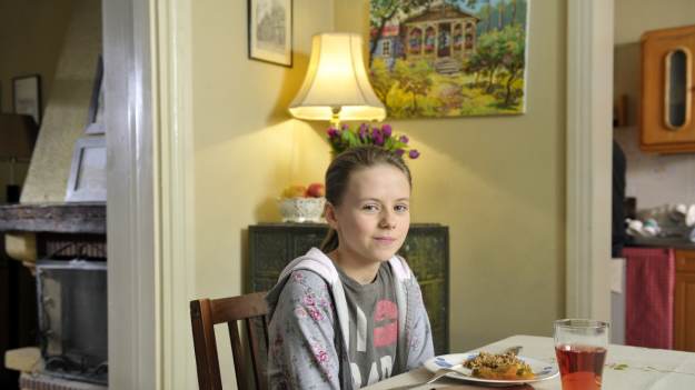 RMF Extra: Emilka z "Ojca Mateusza" dziś. Wyrosła na prawdziwą piękność! Katarzyna Burakowska skończyła 24 lata [FOTO]