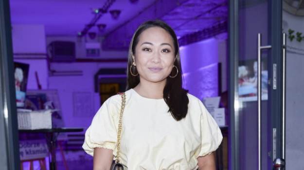 RMF Extra: Misheel Jargalsaikhan z "Rodziny zastępczej" odsłania ciało wśród wydm. Fani: "Wujek Jacek by cię tak z domu nie puścił" [FOTO]