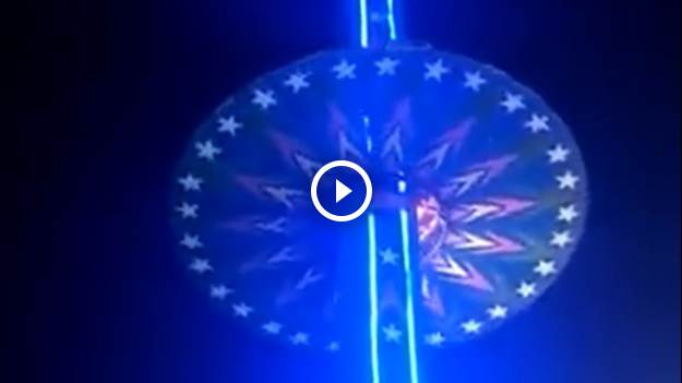 RMF Extra: Ogromna karuzela uderzyła o ziemię. Przerażające nagranie trafiło do sieci