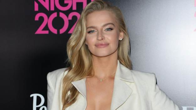 RMF Extra: Co się stało z twarzą Karoliny Pisarek? Modelka pokazała zdjęcia po zabiegu kosmetycznym