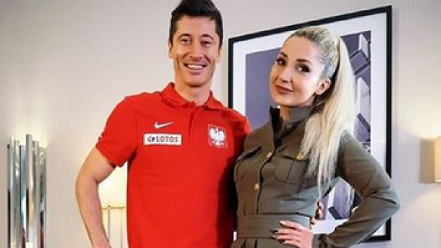 RMF Extra: Cleo: "Mudial będzie nasz, teraz Polska gol!". Posłuchaj piosenki "Łowcy gwiazd" w mundialowej wersji!