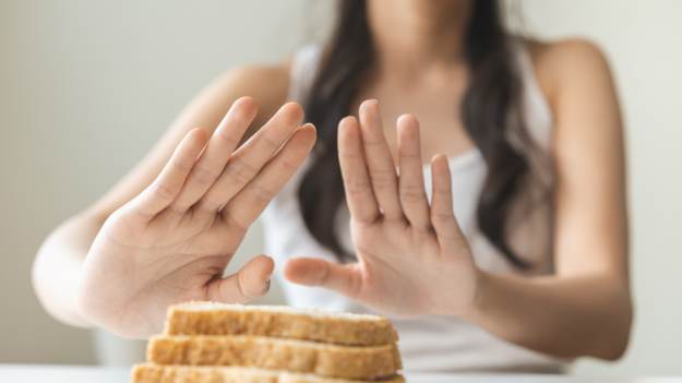 Polacy rezygnują z tradycyjnych kanapek. Ta..