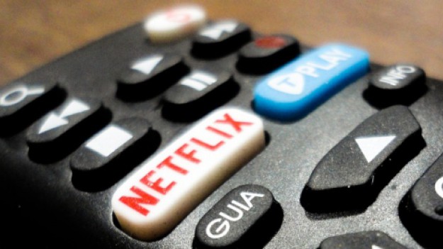 RMF Extra: Netflix zapłaci ponad 1000 zł za oglądanie seriali!