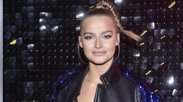 RMF Extra: Karolina Pisarek śmiało odsłania biust! Uchyla rąbka tajemnicy o programie "Twoja Twarz Brzmi Znajomo"