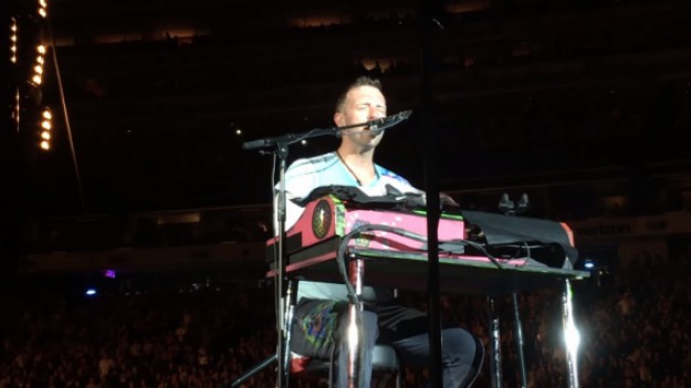 RMF Extra: Coldplay we wzruszającym hołdzie dla Chestera Benningtona