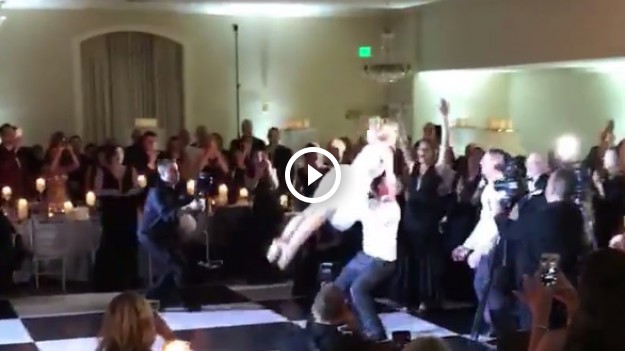 RMF Extra: Nowożeńcy w kultowym tańcu z "Dirty Dancing" podbijają Internet!