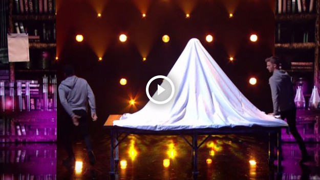 RMF Extra: Ta mała dziewczynka zaczarowała całe brytyjskie "Mam talent". Niesamowita sztuczka!