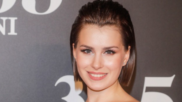 RMF Extra: Gwiazda "365 dni" w zaskakującej sesji topless! Anna-Maria Sieklucka przeszła ogromną metamorfozę