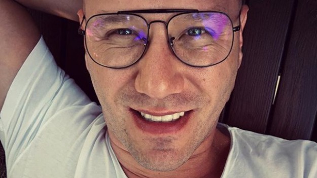 RMF Extra: Gromee zaliczył wpadkę? "DJ udający, że gra, to wielkie LOL". Artysta odpowiada na zarzuty