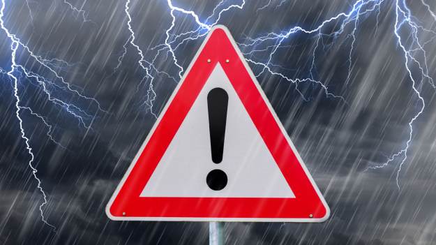 RMF Extra: Uwaga na groźne burze! IMGW wydał alerty dla prawie całej Polski