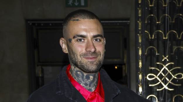 RMF Extra: Szok na studniówce! Quebonafide pojawił się niespodziewanie i zaskoczył maturzystów