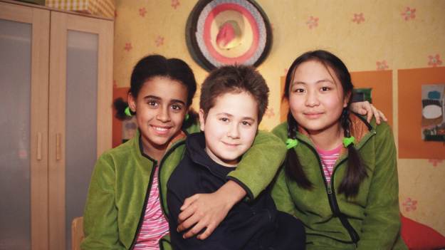 RMF Extra: Sergiusz Żymełka był dziecięcą gwiazdą "Rodziny zastępczej". Dziś ma 31 lat i trudno go rozpoznać [FOTO]