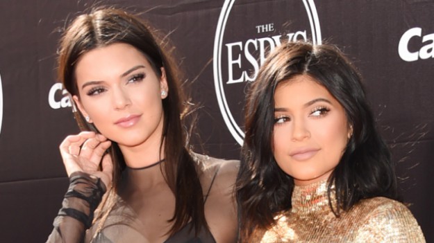 RMF Extra: #KendallAndKylieGame: internauci wściekli na Jennerki!